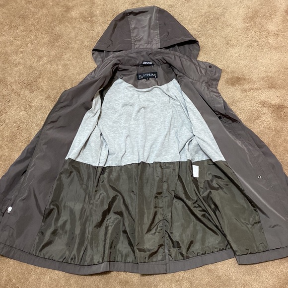 Platinum Olive Water Resistant Wind Breaker - Picture 9 of 15
